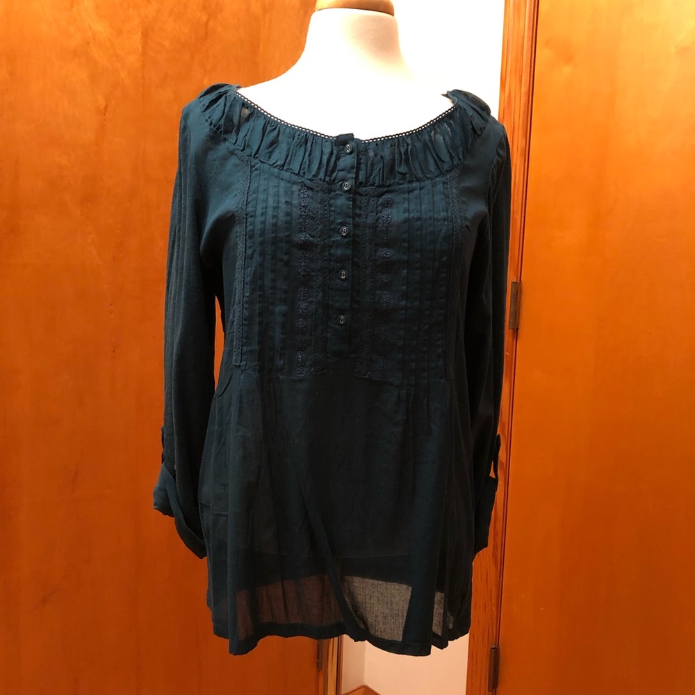 Boat neck top
